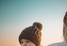 Mobil mit Zwillingen: Tragen ja, aber wie? Wiebkes Erfahrungsbericht Zwillinge tragen aber wie