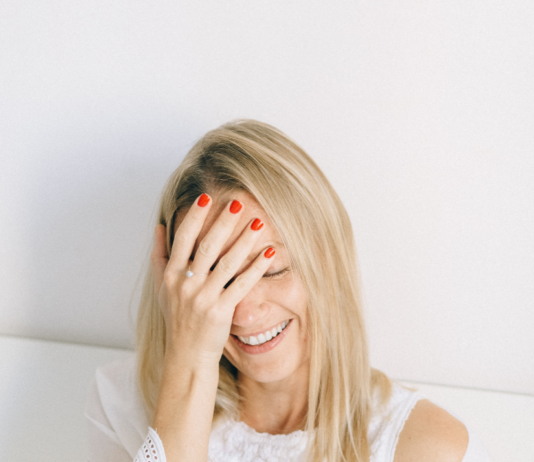 Herzlichen Glückwunsch, es werden Zwillinge! www.es-sind-zwei.de DAS Zwillingsportal Herzlichen Glückwunsch es werden Zwillinge