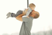 Wie beantrage ich Elternzeit mit Zwillingen? Elternzeit mit Zwillingen - Es sind zwei DAS Zwillingsportal