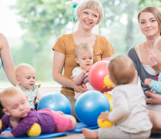 Zwillingsernährung: Über Ideale und Druck www.es-sid-zwei.de DAS Zwillingsportal Zwillingsernährung: Über Ideale und Druck