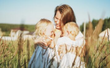 Muttertät – Persönlichkeitsveränderungen durch Mutterschaft www.es-sind-zwei.de DAS Zwillingsportal Muttertät die Pubertät der Frauen