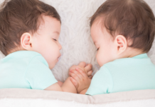 12 Tipps zum Zwillingsschlaf – Expertinnenbeitrag www.es-sind-zwei.de DAS Zwillingsportal 12 Tipps zum Zwillingsschlaf