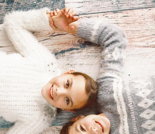 Zwillingswissen: Das besondere Band von Zwillingen www.es-sind-zwei.de DAS Zwillingsportal besonderes Band von Zwillingen