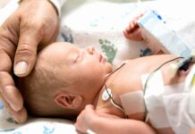 Podcasts für Eltern von Frühchenzwillingen www.es-sind-zwei.de DAS Zwillingsportal Podcasts für Eltern von Frühchenzwillingen