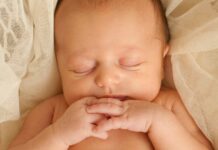 3 Situationen in der eine Federwiege dein Lebensretter sein kann www.es-sind-zwei.de DAS Zwillingsportal Federwiege dein Lebensretter